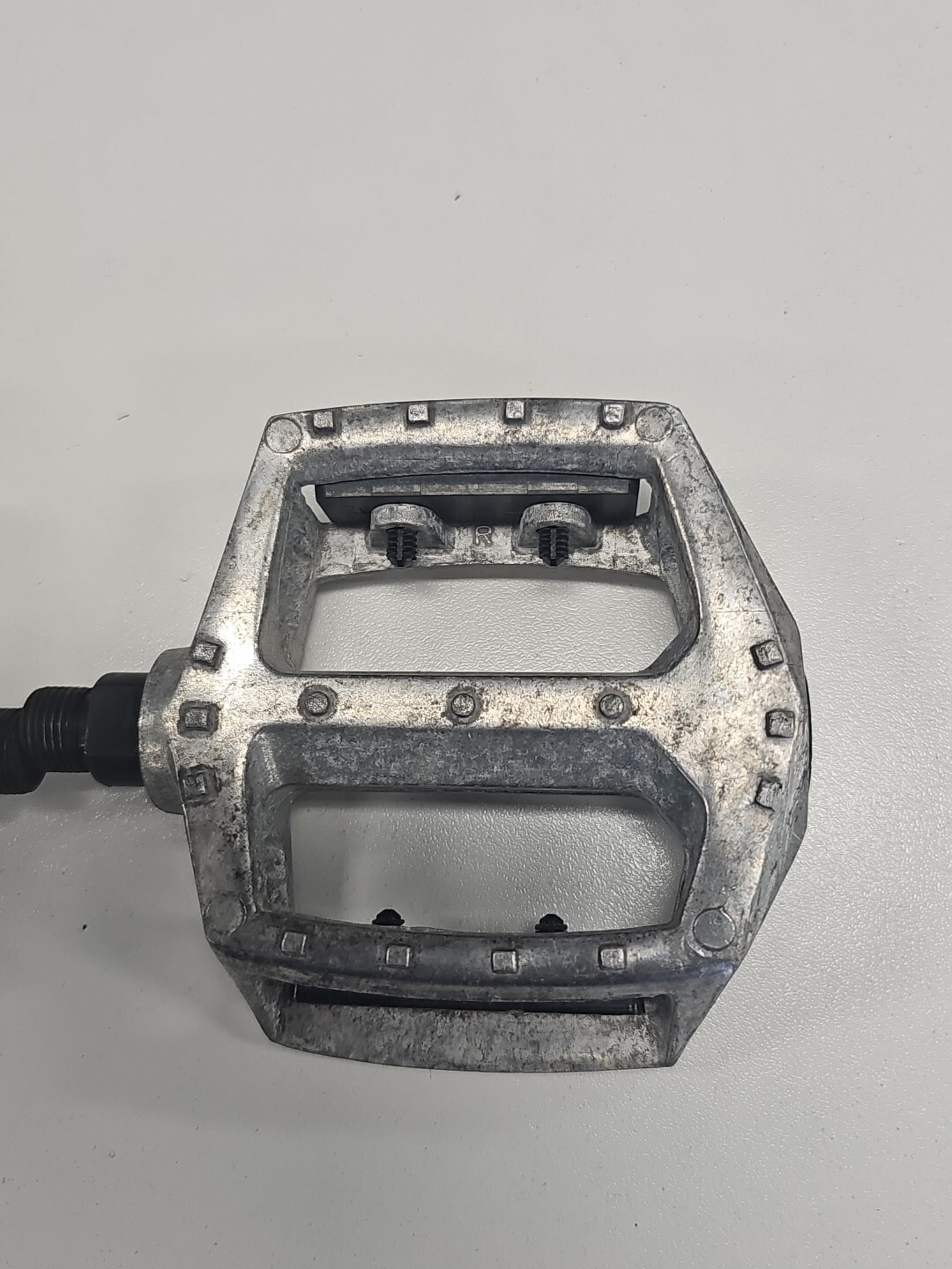 Alloy MTB Downhill Flat Pedals Cheap and Free Postage In Australia