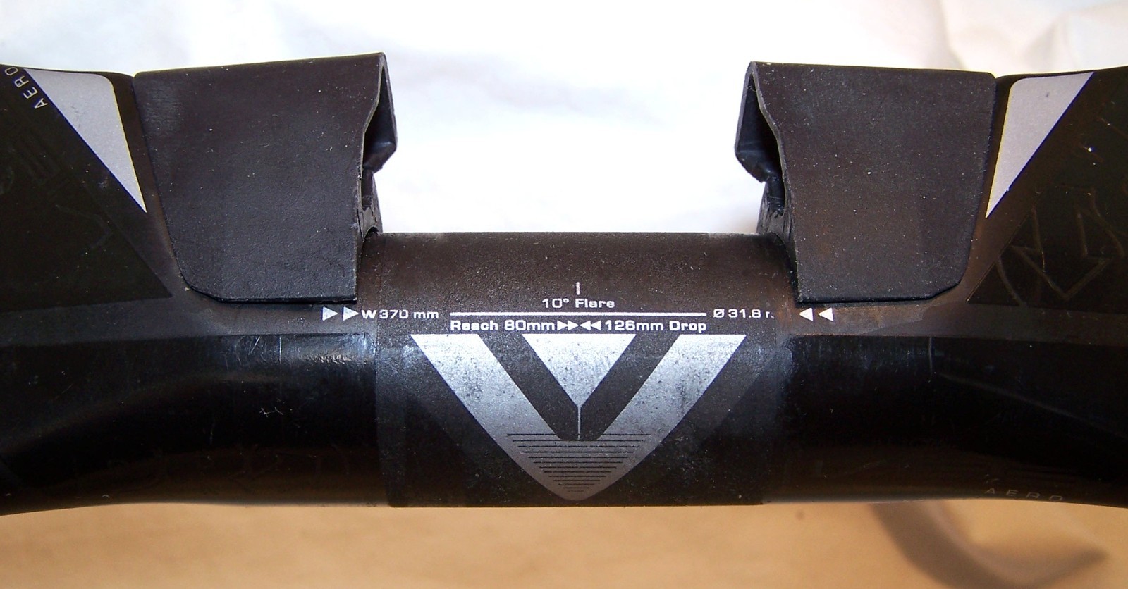 PRO (SHIMANO) AERO 2024 (Latest model) Vibe CARBON Handlebar 37/ 40cm Di2 w/wing