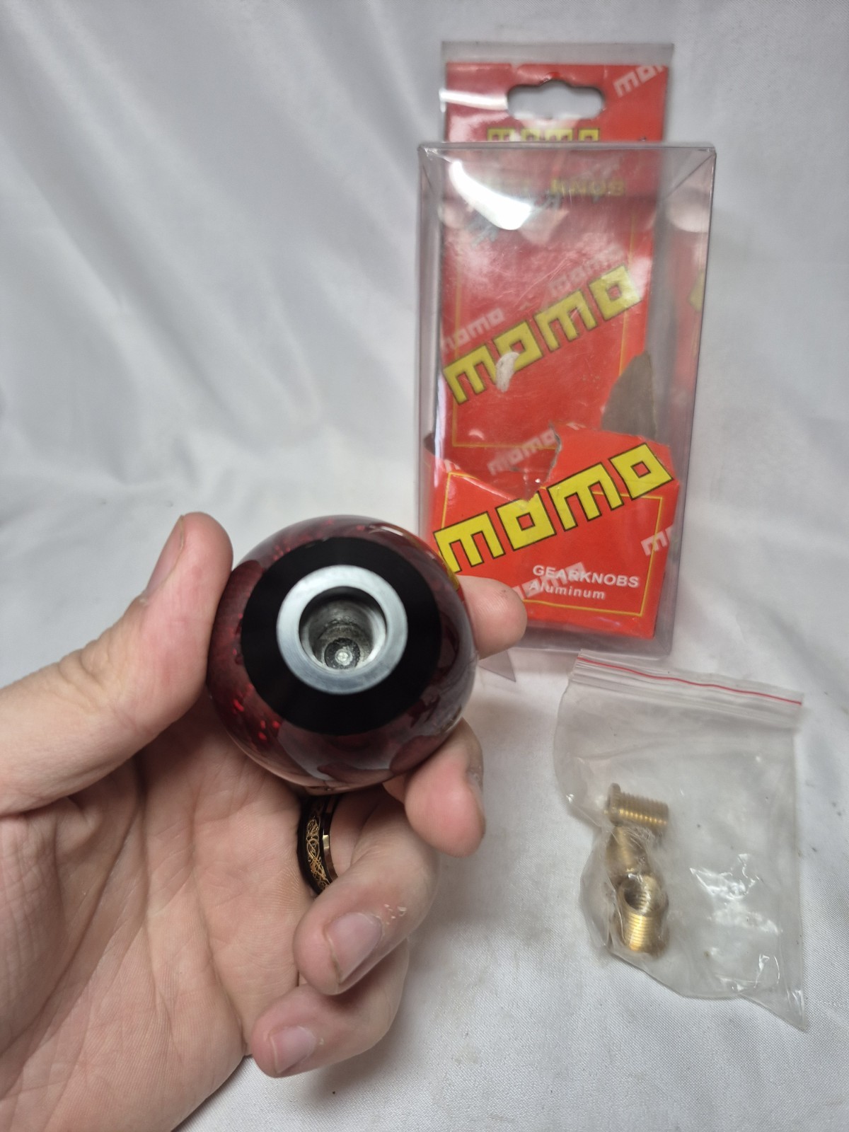 VTG MOMO Car Red Aluminum Gear Shift Knob Shifter Handle CARBON FIBER LOOK
