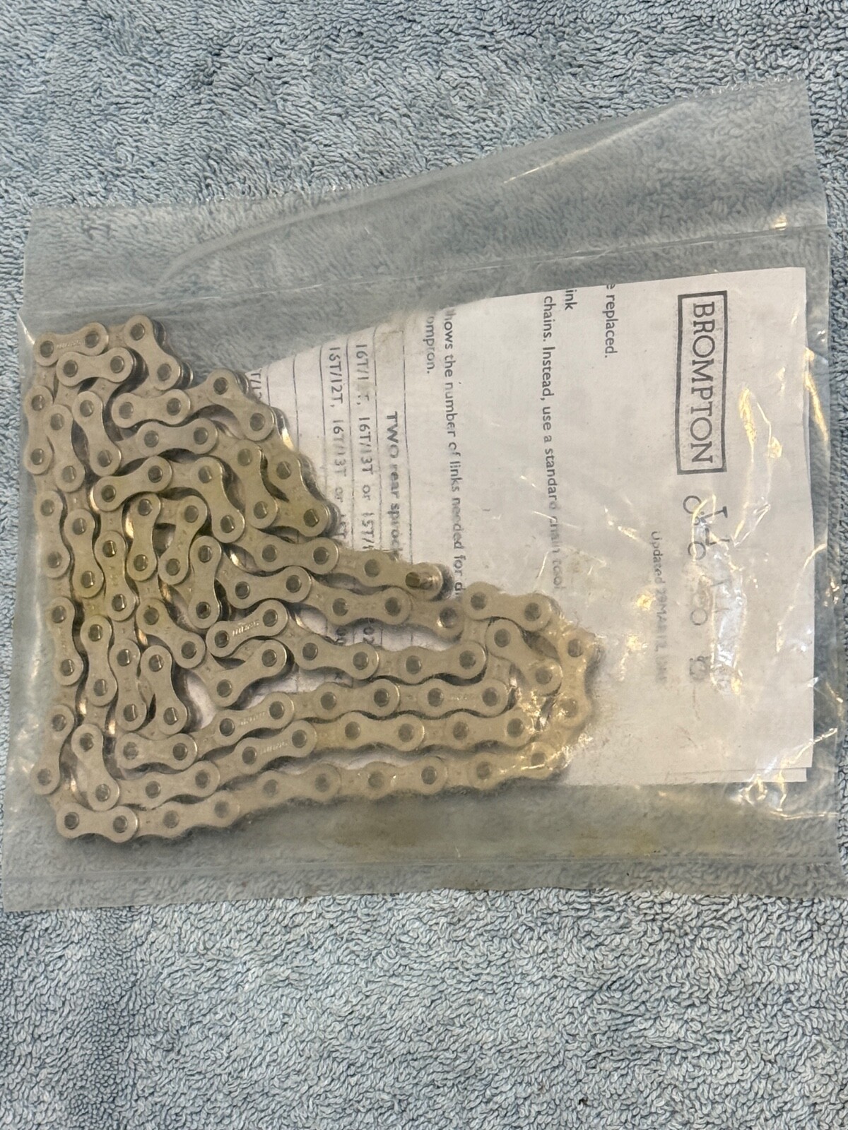Brompton chain 100 Links 1/8″ with PowerLink #9022069 – QCHAIN100W