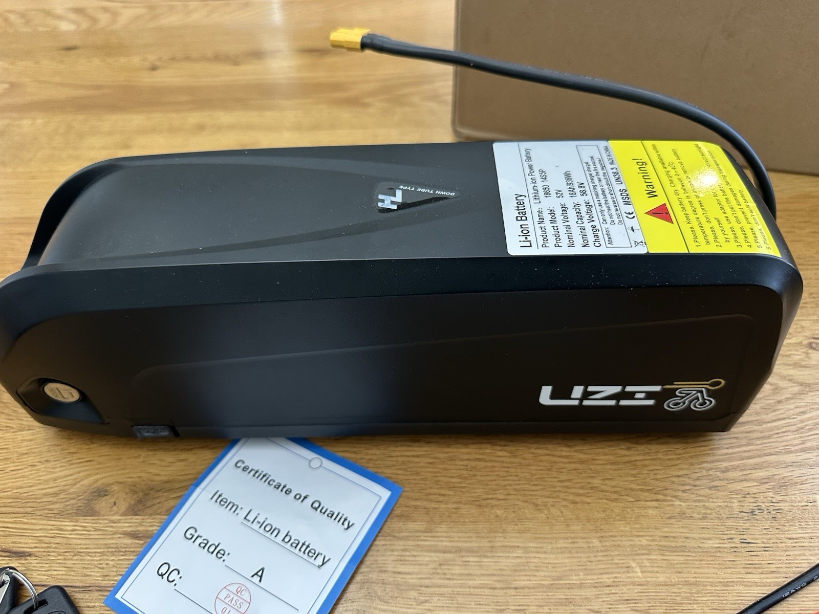 Hailong Lithium Ebike Battery 52V 18Ah Electric Bike Battery 100W-1800W BMS