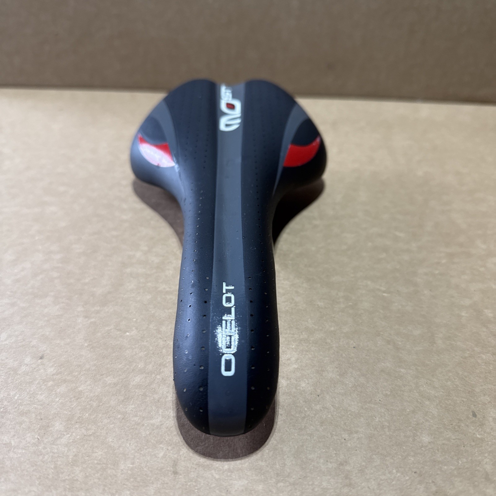 Pinarello Most Ocelot Bicycle Bike Saddle Seat w/ Titanium Rails pls58