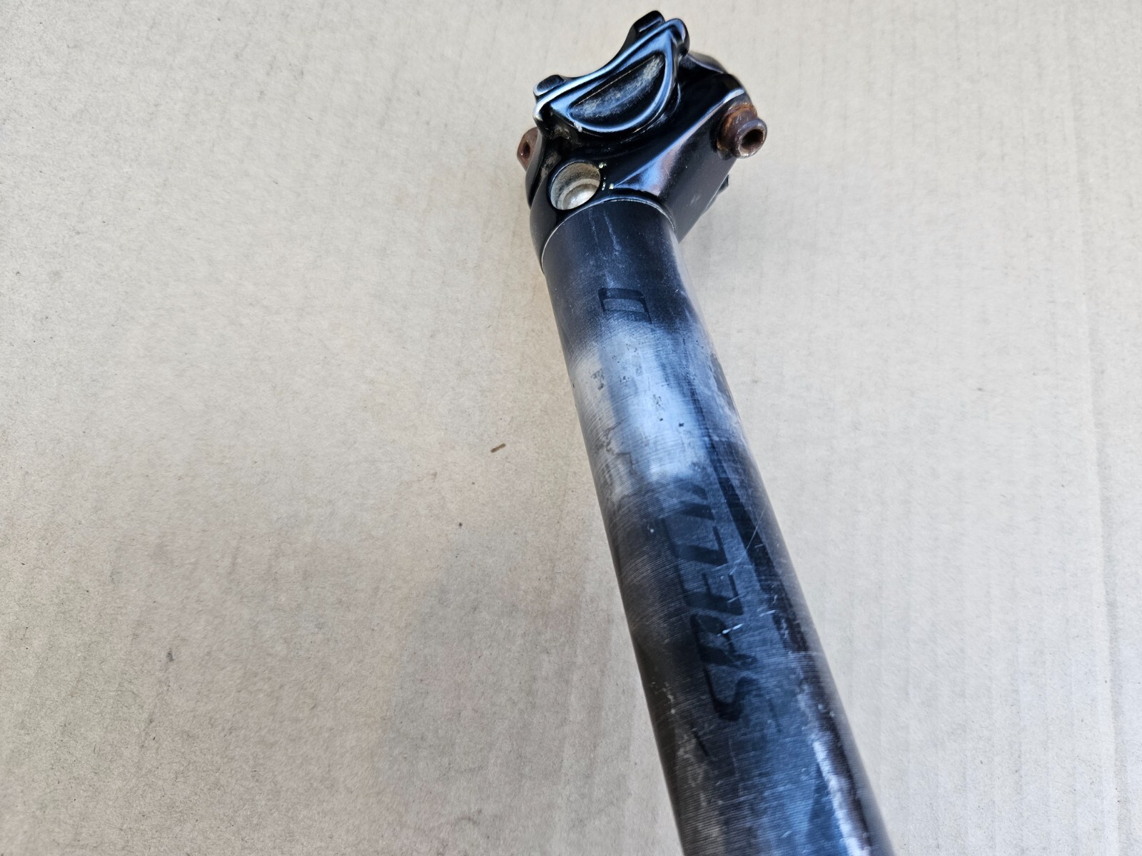 Specialized 30.9mm Seatpost Black 30.9 x 370mm Mountain Bike Aluminum