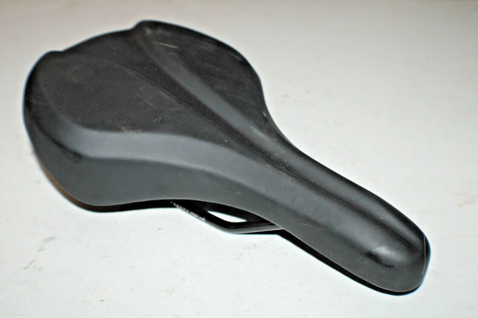 DDK City Hybrid Bike Saddle 270/170mm Black Touring Road MTB CX Fast USA Shipper