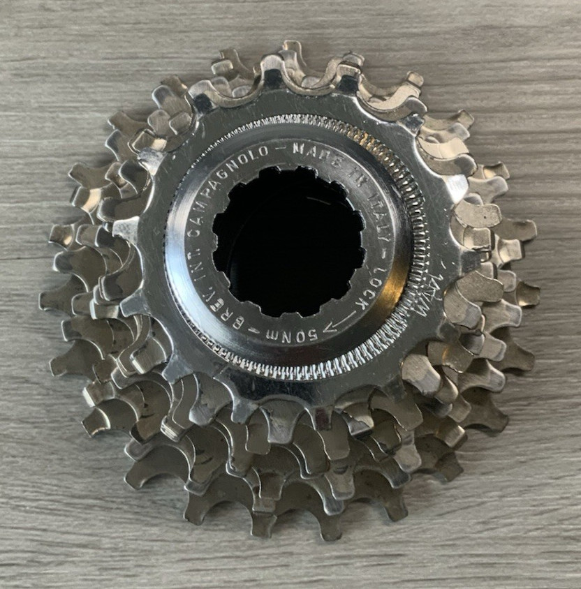 CAMPAGNOLO 8 SPEED CASSETTE 14-23 TOOTH EXA-DRIVE WITH SPACERS AND LOCK RING