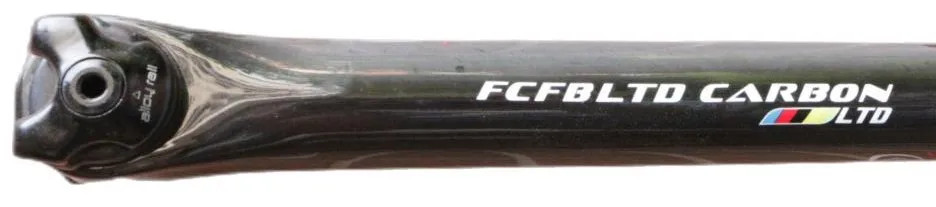 Full Carbon MTB/Road Bike Seatpost 27.2/30.9/31.6mm with 7×9 7×7 Alloy Rail