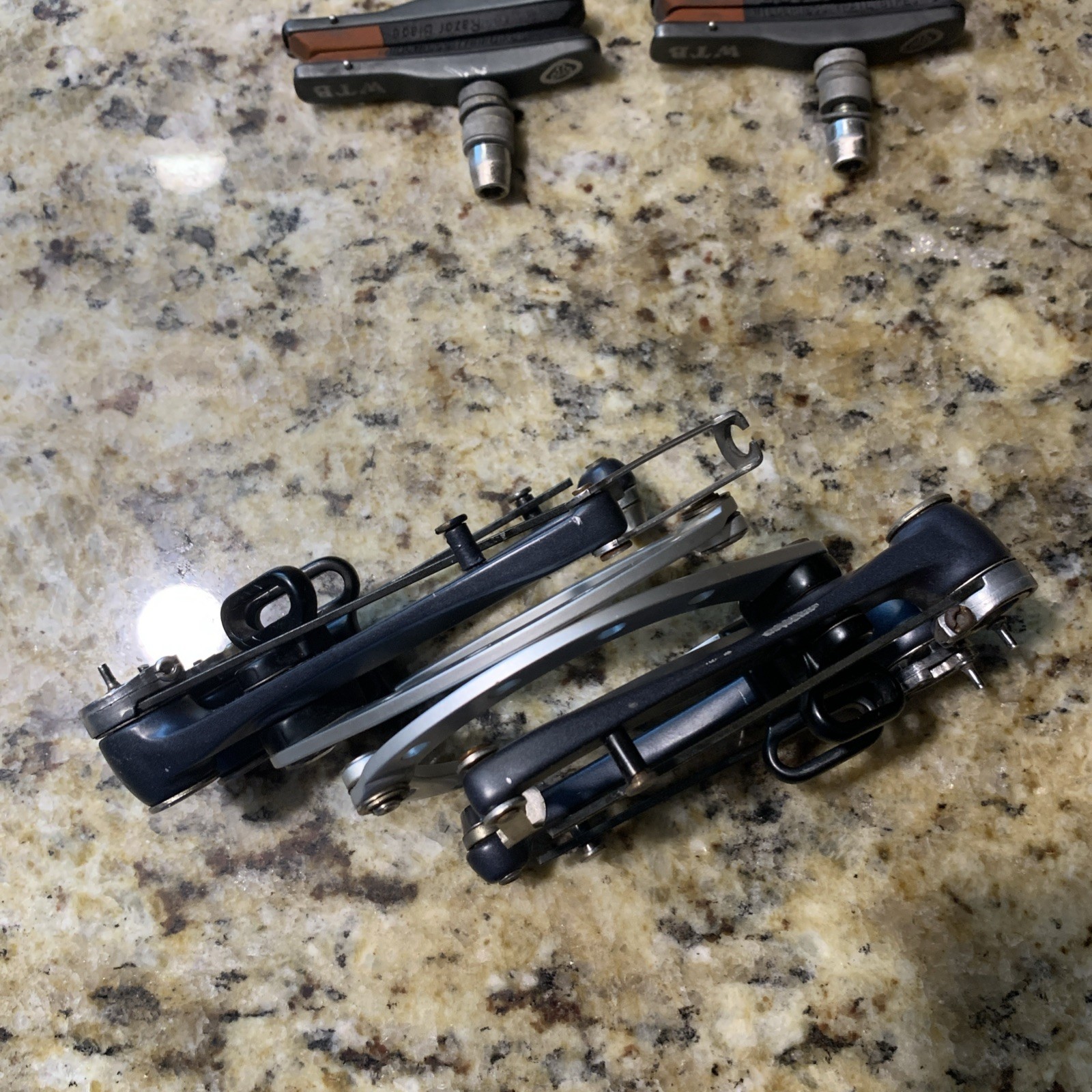 Vintage Avid Arch Rival 40 V Brake Set Vgc