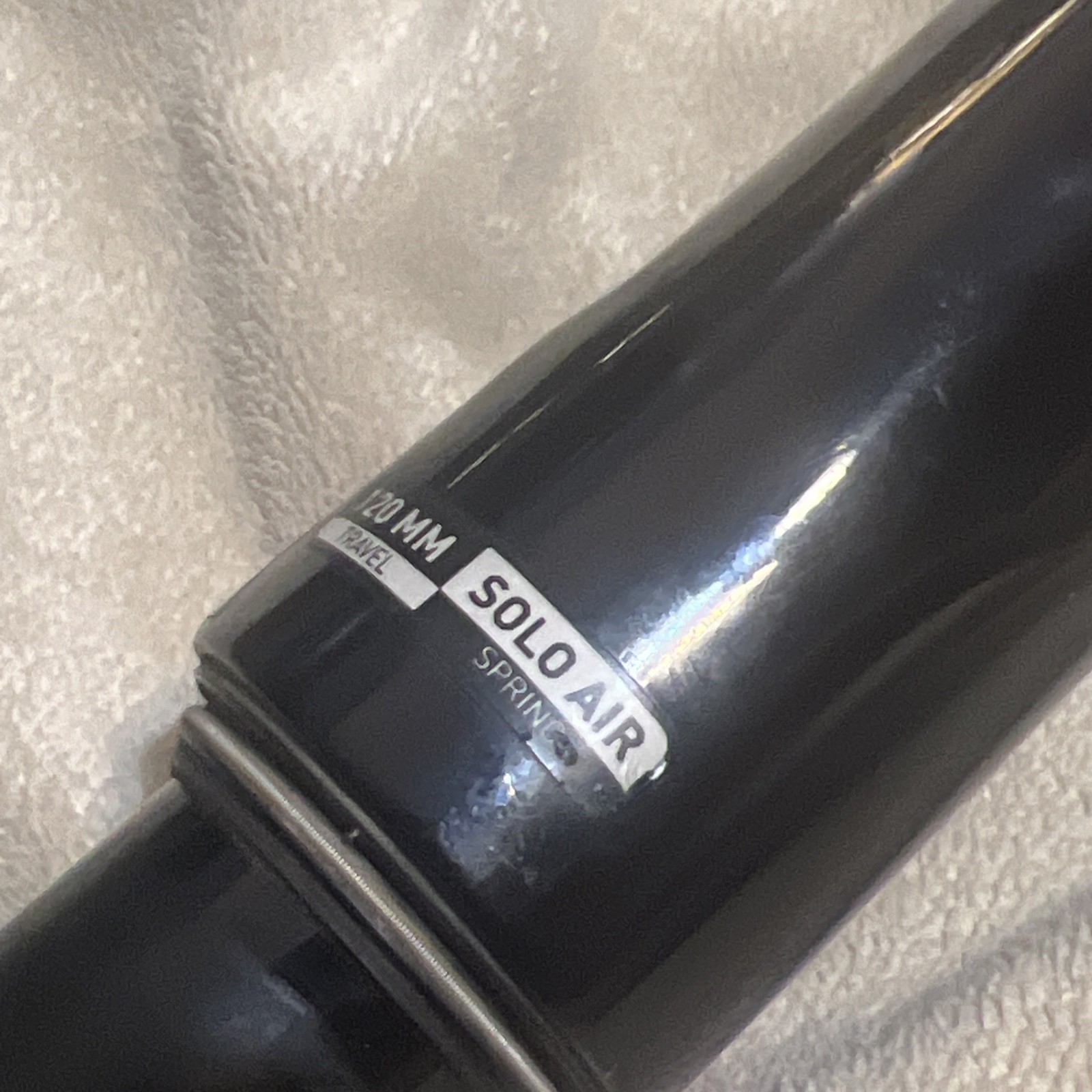 Rockshox RS-1 Carbon Air Fork Specialized 120 MM Travel- RS 1/ 29” model