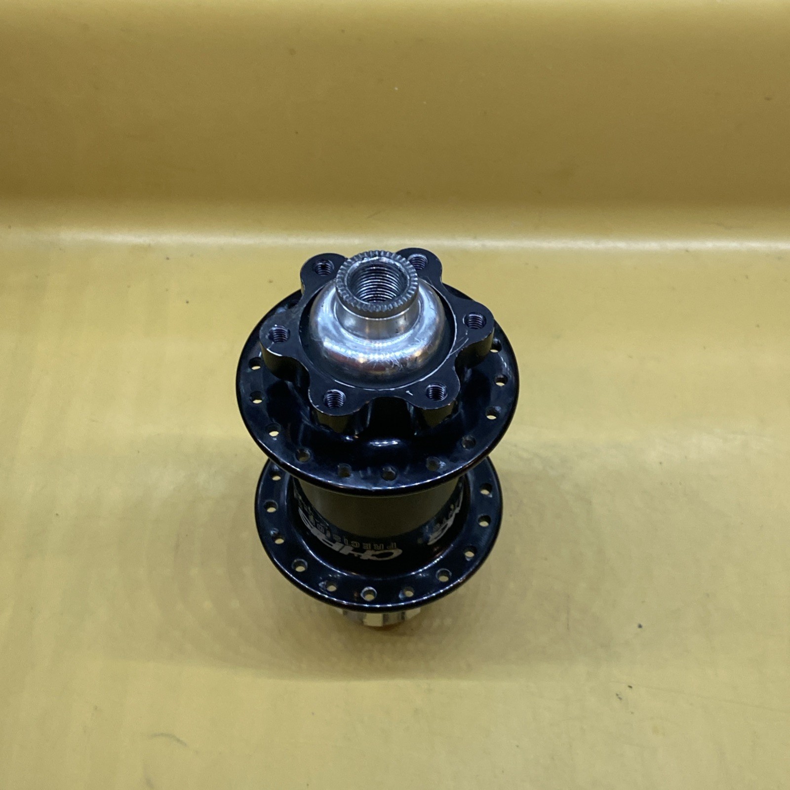 Black Chris King ISO 36h F20x110mmTA/R10x135mm Bolt-On,QR or 142mmTA Disc Hubset