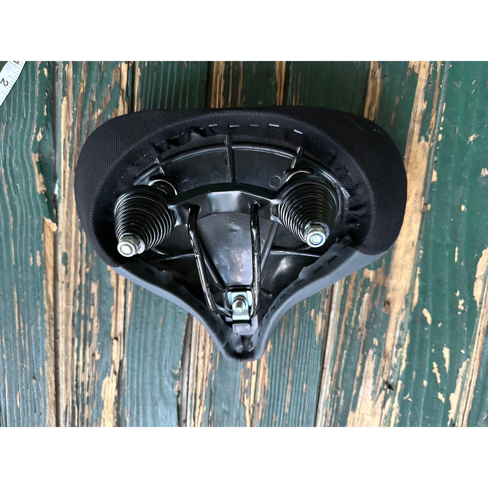 Giddy Up! Oversized Comfort Bike Seat Wide Soft Cushion Bicycle Saddle Black