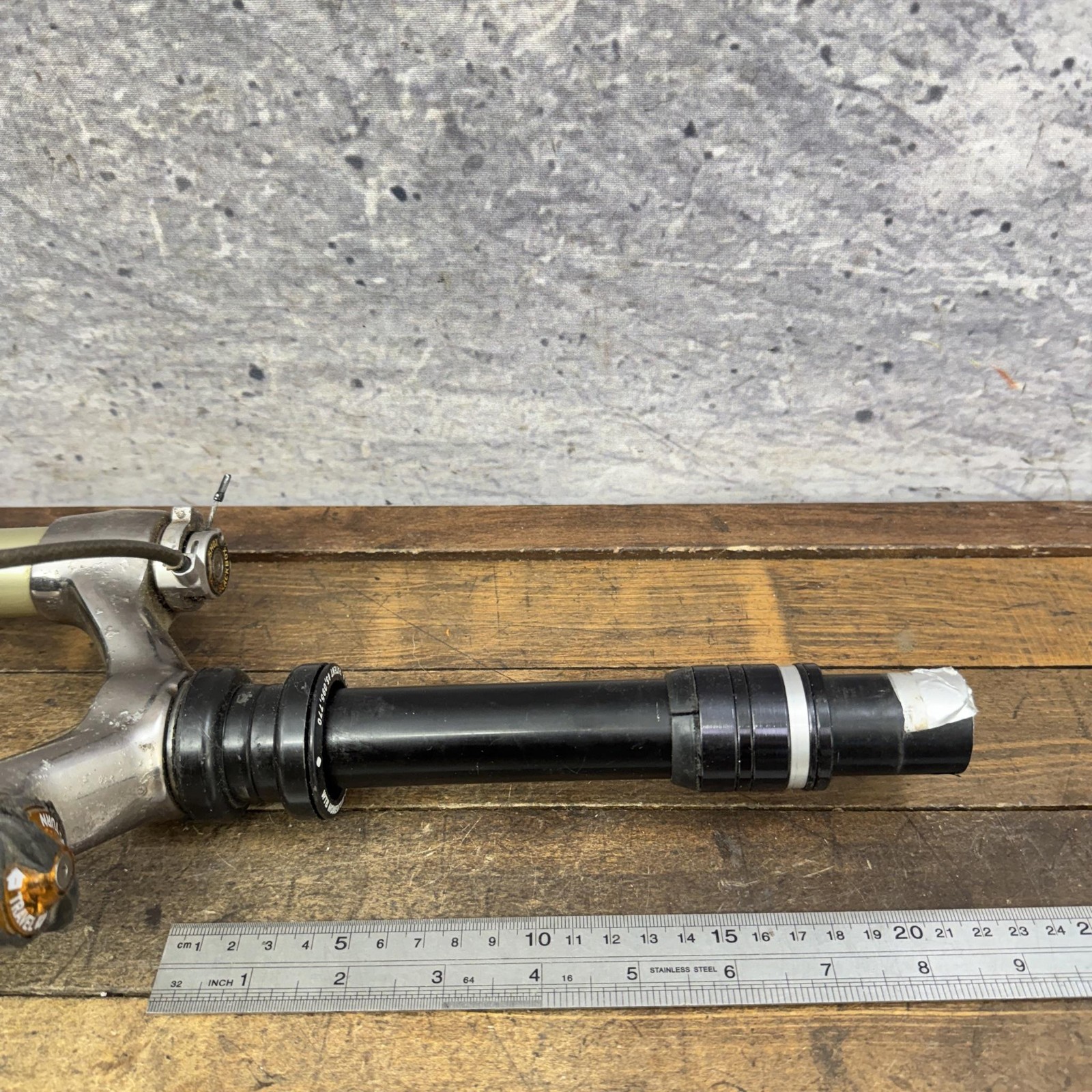 Vintage RockShox Psylo U-Turn Suspension Fork 26 1 1/8 Threadless V-Brake Green