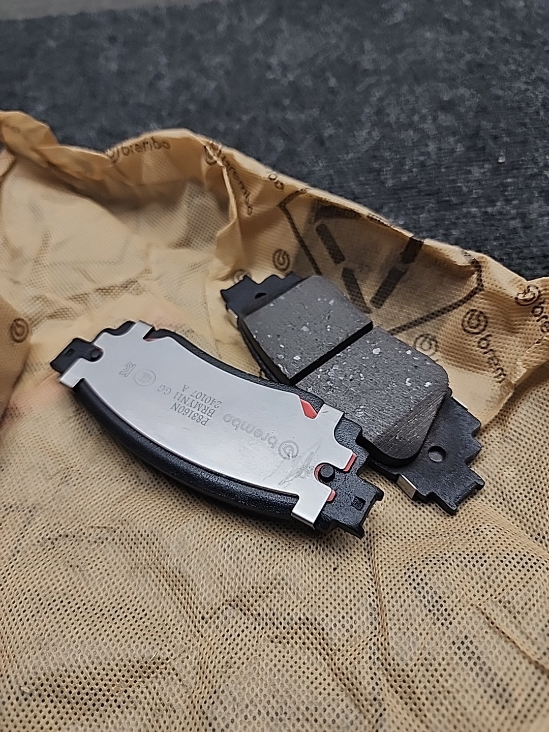 Brembo P83160N Premium Ceramic Rear Disc Brake Pad Set