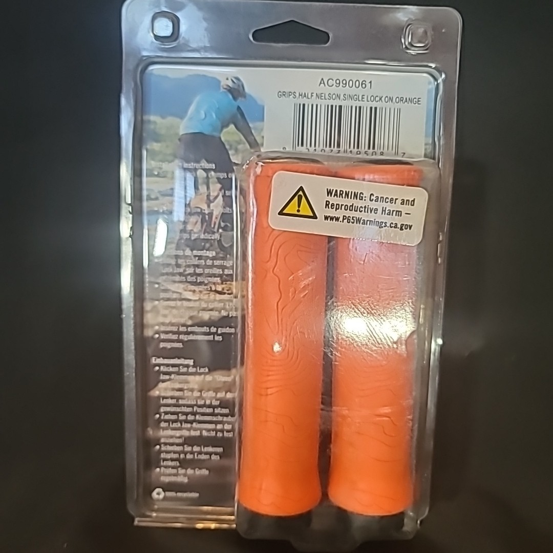 RaceFace Half Nelson Lock-On Grips – Orange