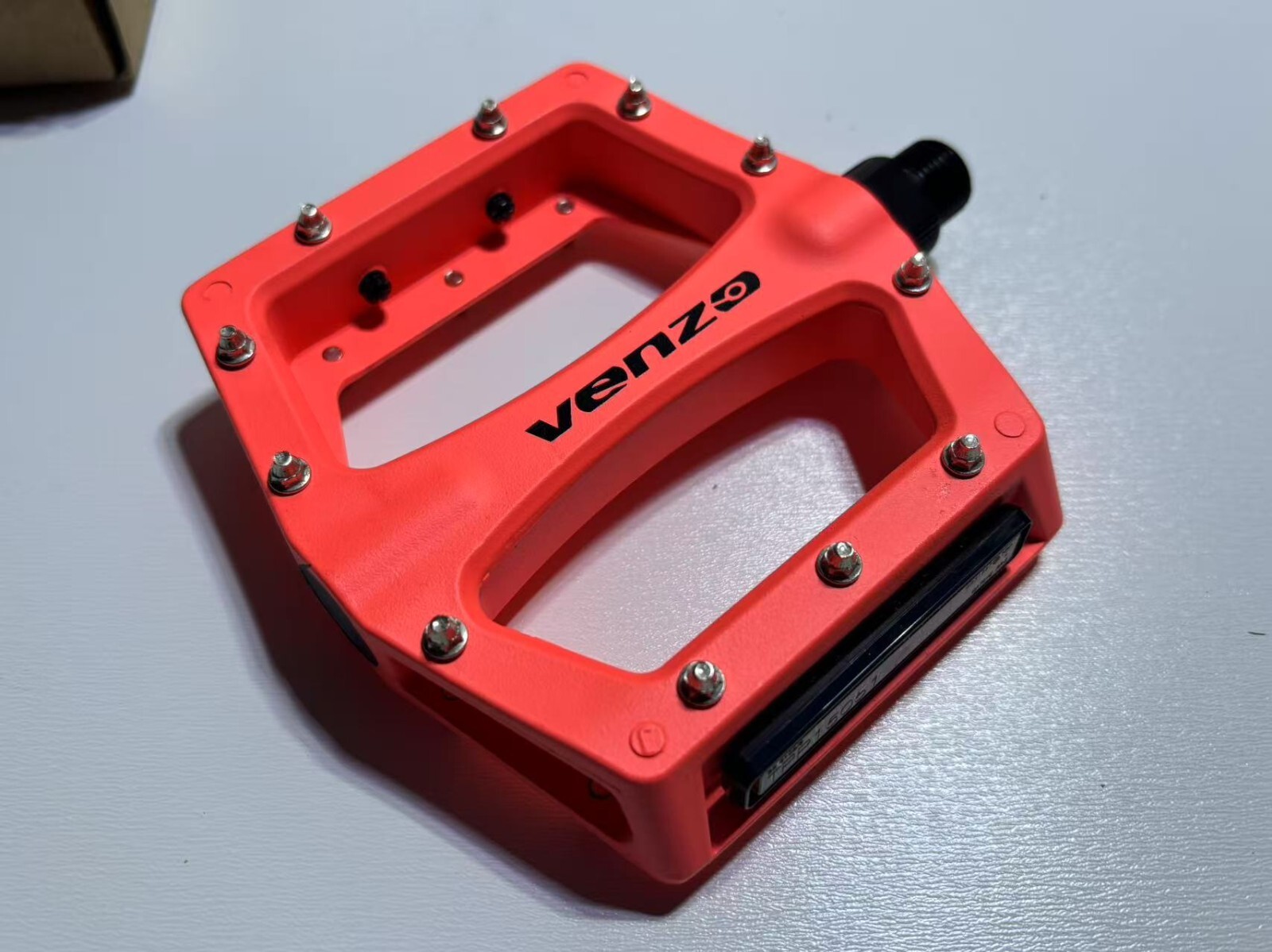 Venzo E02B-001R Flat BMX Mountain Bicycle 9/16″ CR-MO Axle Pedals With Reflector