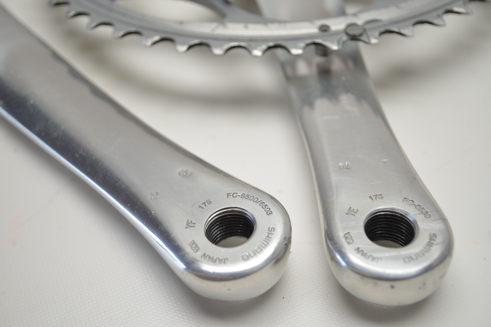 SHIMANO ULTEGRA ROAD BICYCLE 175 MM B-53/39 T OCTALINK V1 CRANKSET FC-6500