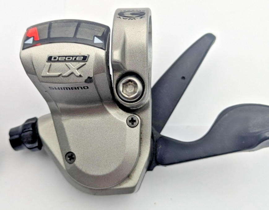 SHIMANO DEORE LX TRIGGER SHIFTERS ST-M580 3 x 9 SPEED MOUNTAIN FLATBAR VERY NICE