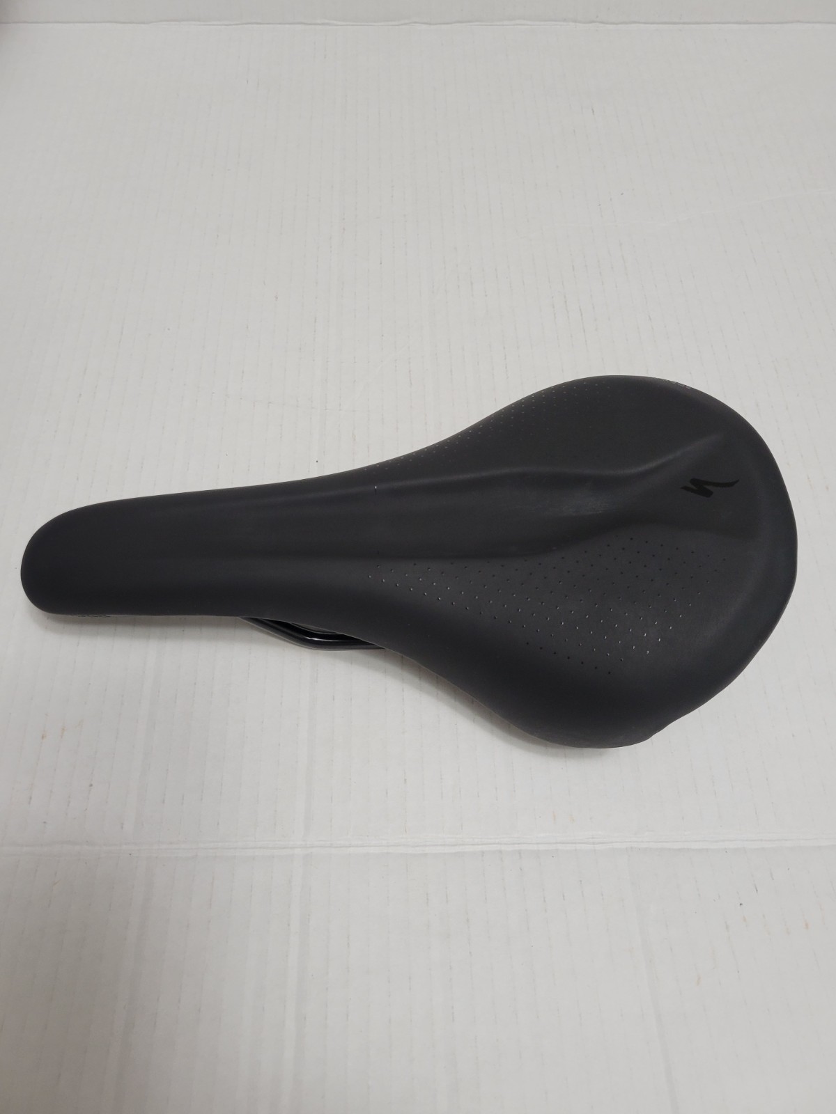 Specialized Saddle/Seat w/ Rails, Black, Steel, 7×7 mm, Universal