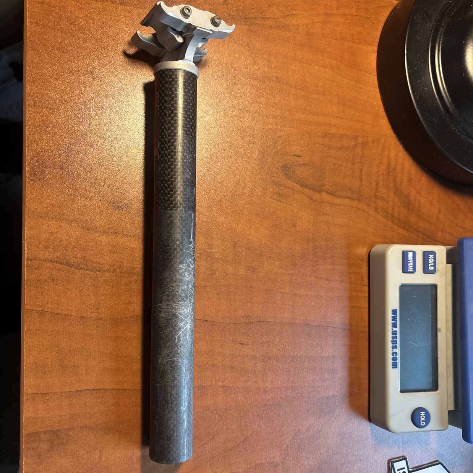 USE Alien Carbon Seatpost 27.2mm 270mm Length