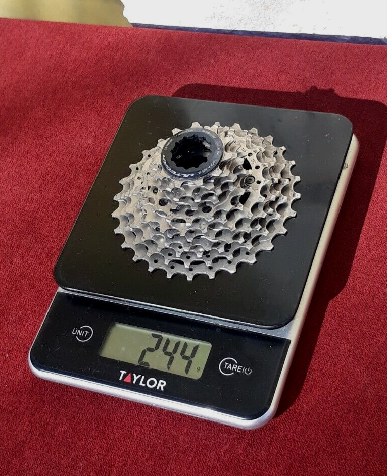 Shimano Ultegra CS R8000 11 speed Cassette 11-28t Gently Used 700c Race Japan