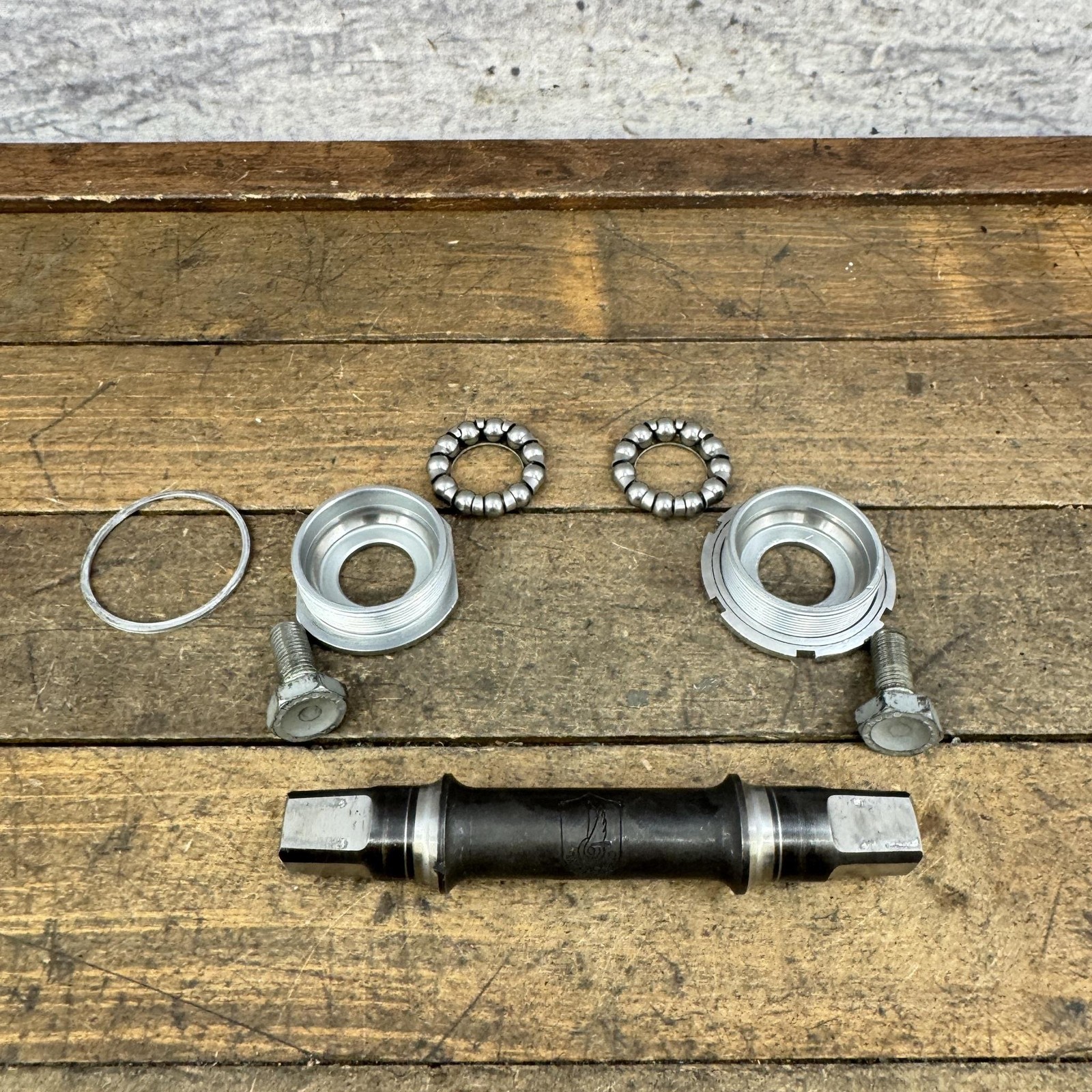 Vintage Campagnolo 68-SS Bottom Bracket 68mm 114mm 1.370×24 BSA ISO Road