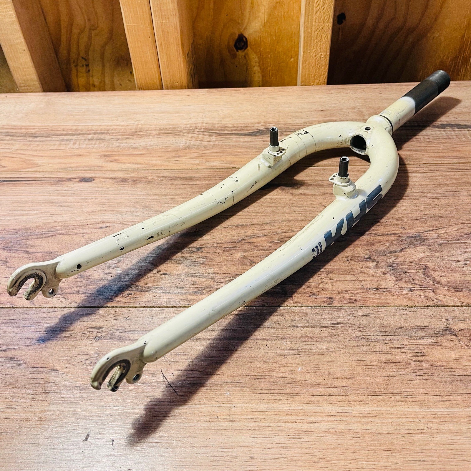 Vintage KHS 1-inch Threaded Rigid MTB Fork 26 132mm White