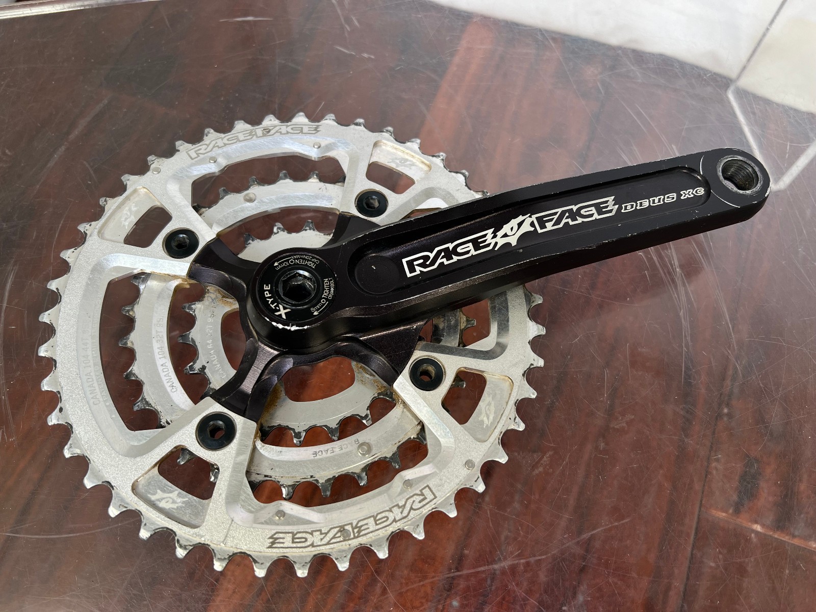 Race Face Deus XC Crankset – Vintage Retro MTB Triple Chainrings w/BB 170mm
