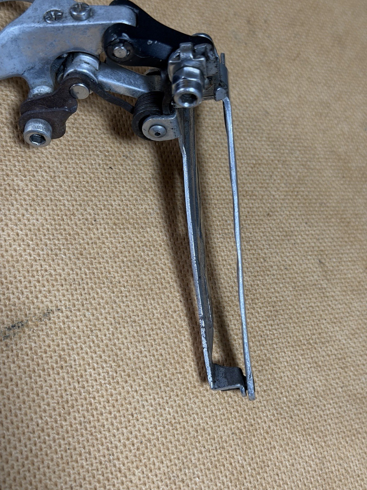 Vintage Suntour XC FD-3500 Clamp-On 31.8 mm Front Derailleur – For Parts