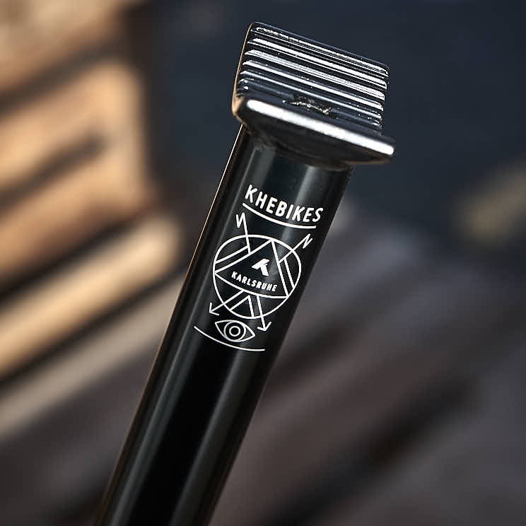 KHE Pivotal Seat Post 360mm Black – 25.4mm Alloy | 218g | Flatland BMX