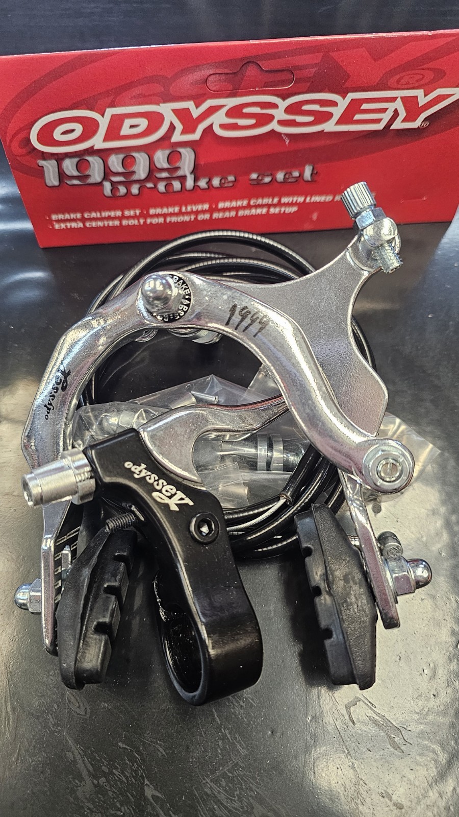 Odyssey 1999 break set Can be use for FRONT or REAR NEW