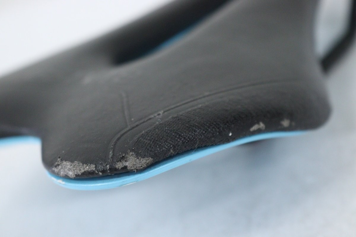 ASTUTE SKYLINE VT Saddle TITANV