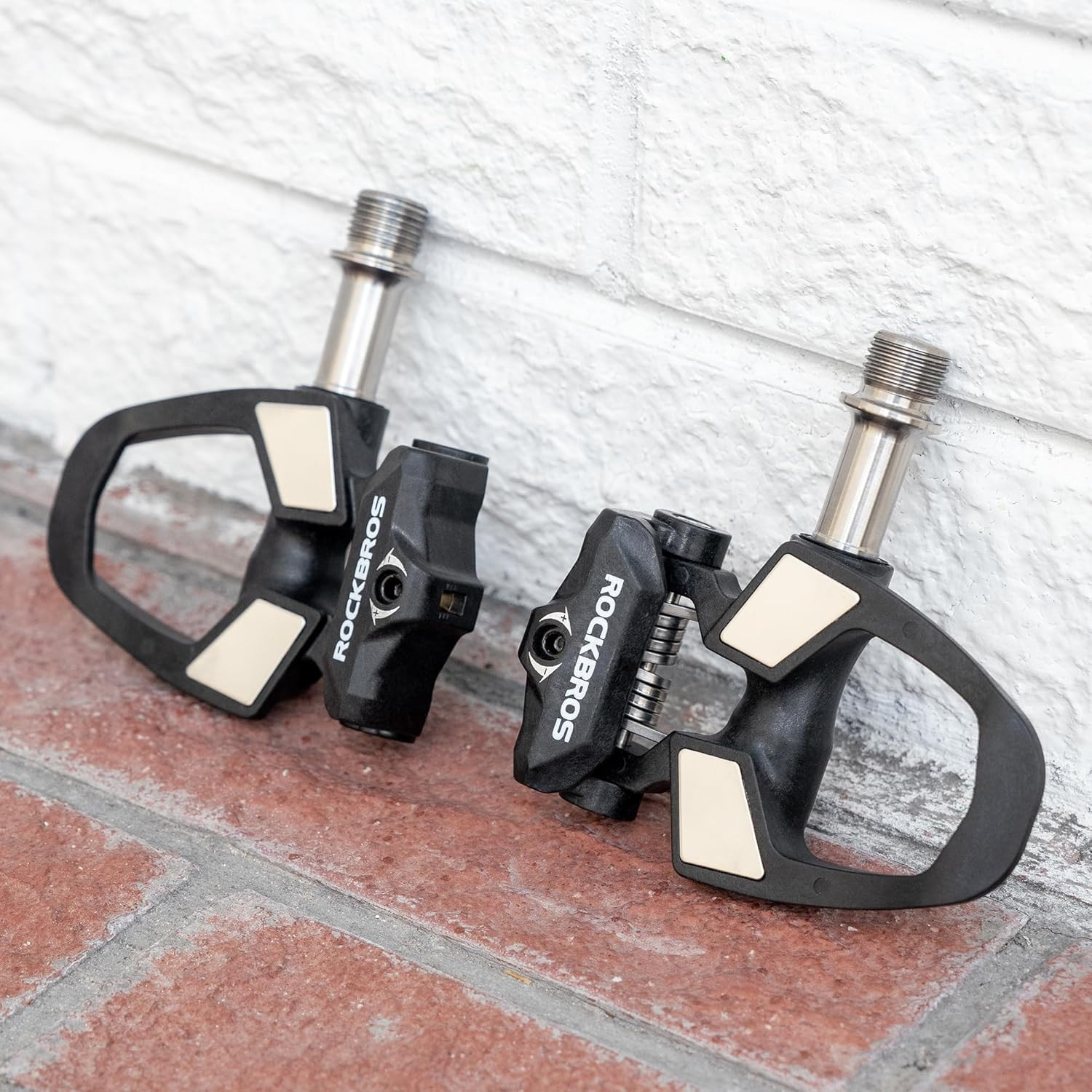 SPD-SL Compatible Road Bike Pedals–Only 90G Ultralight Clipless Pedals (180G/Pai