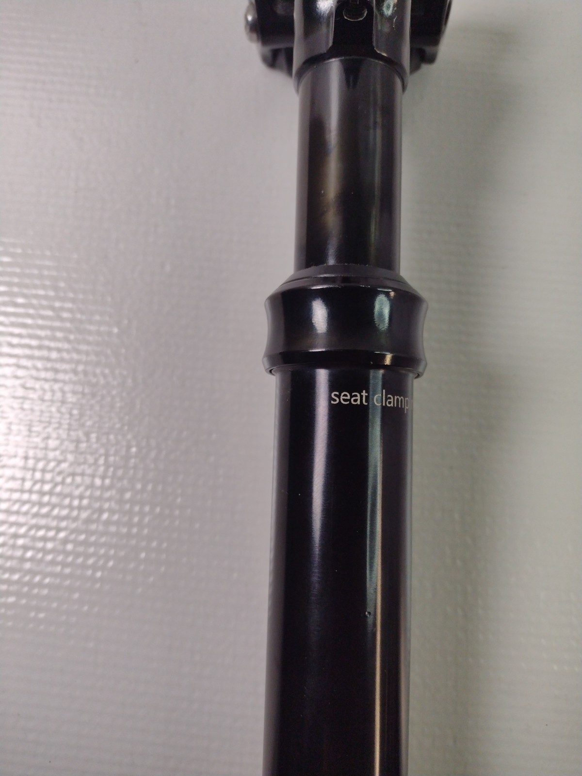 Dropper Seat Post (Specialized)? 23-24mm Incomplete For Parts Very Clean