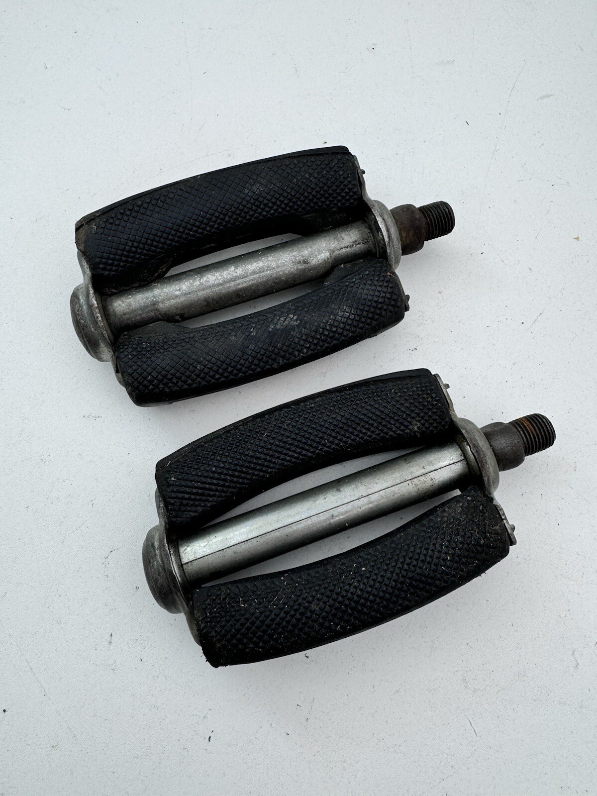 Vintage CECOR 360 Bow 1/2 in Pedals Block Klunker Muscle Cottered Crank 1976 A75