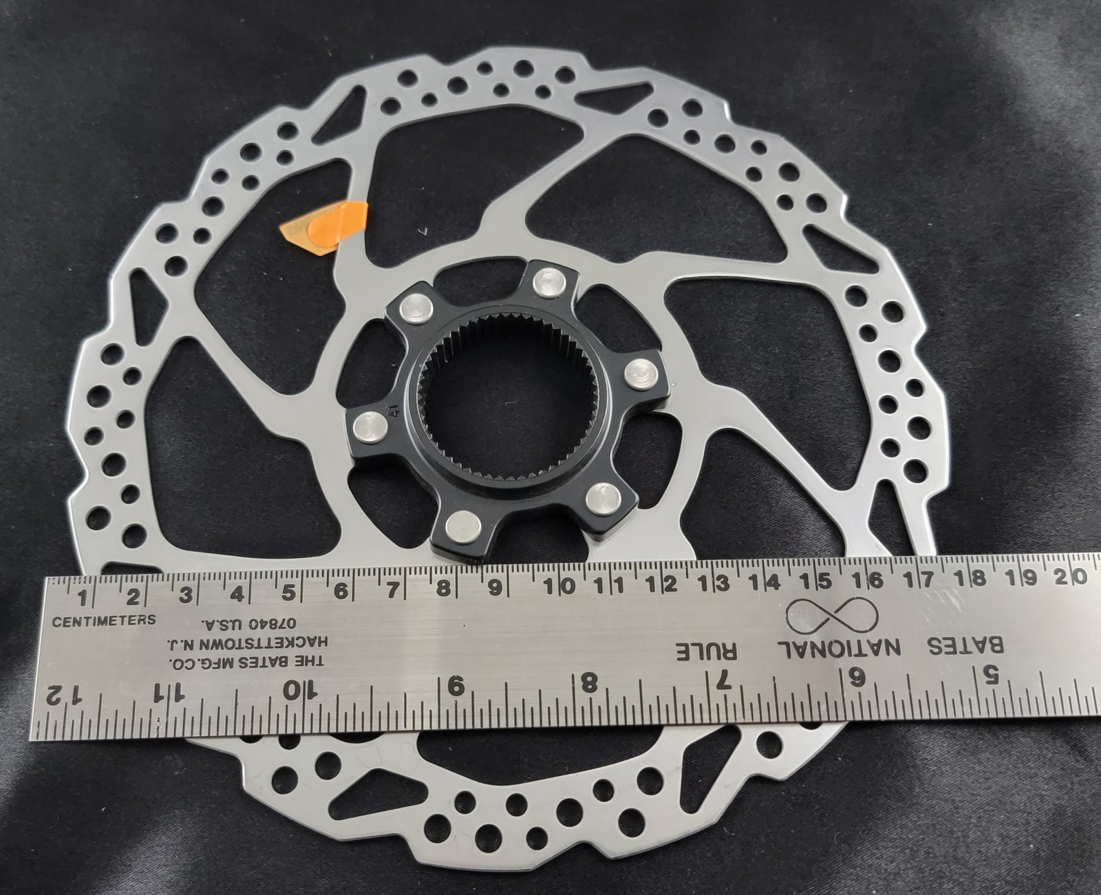 Shimano Deore SM-RT54-M 180mm 7″ Disc Brake Rotor Resin Pads Only NEW
