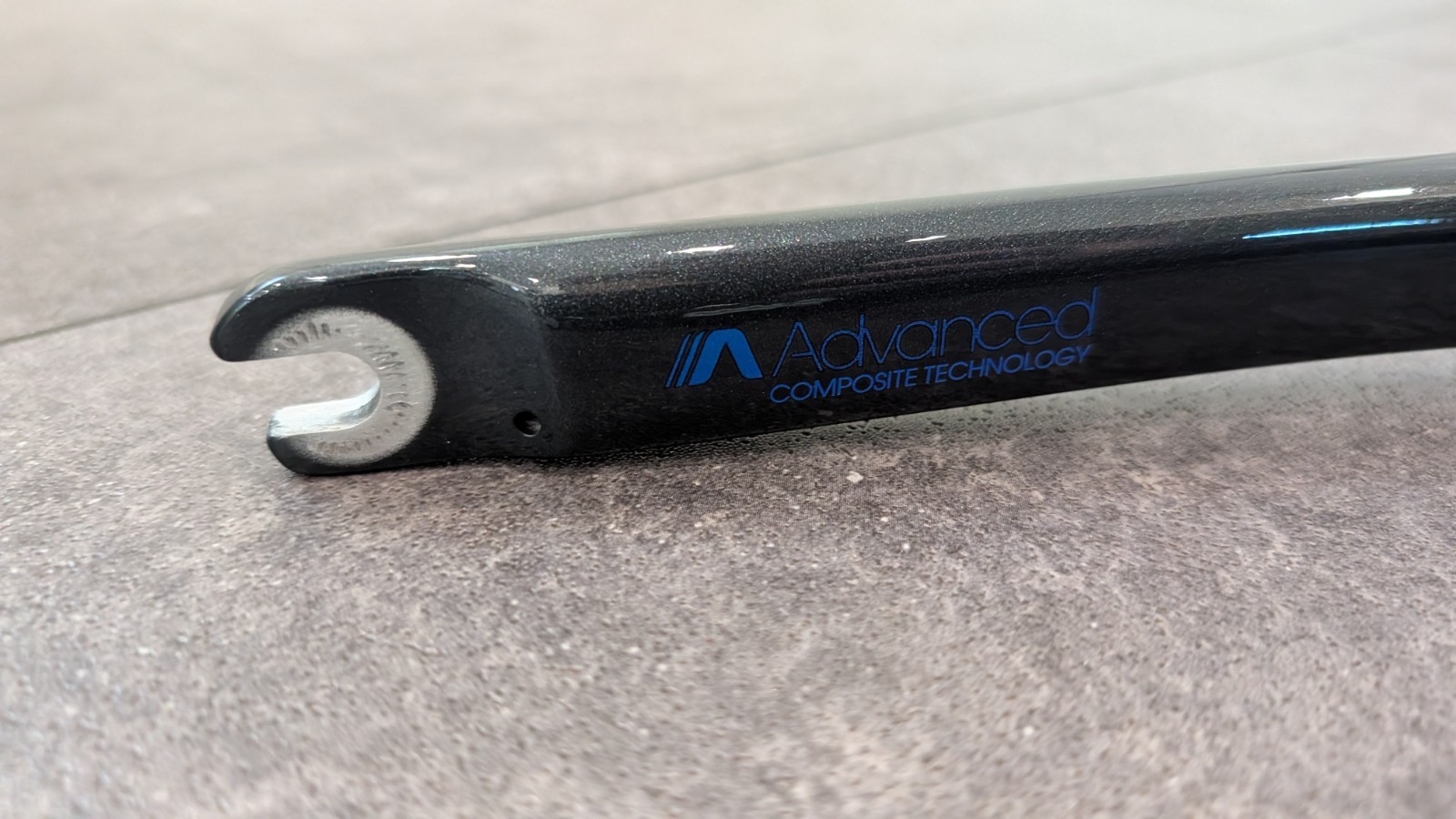 Giant TCR Advanced Carbon Road Fork Rim Brake — Gloss Black Metallic Blue