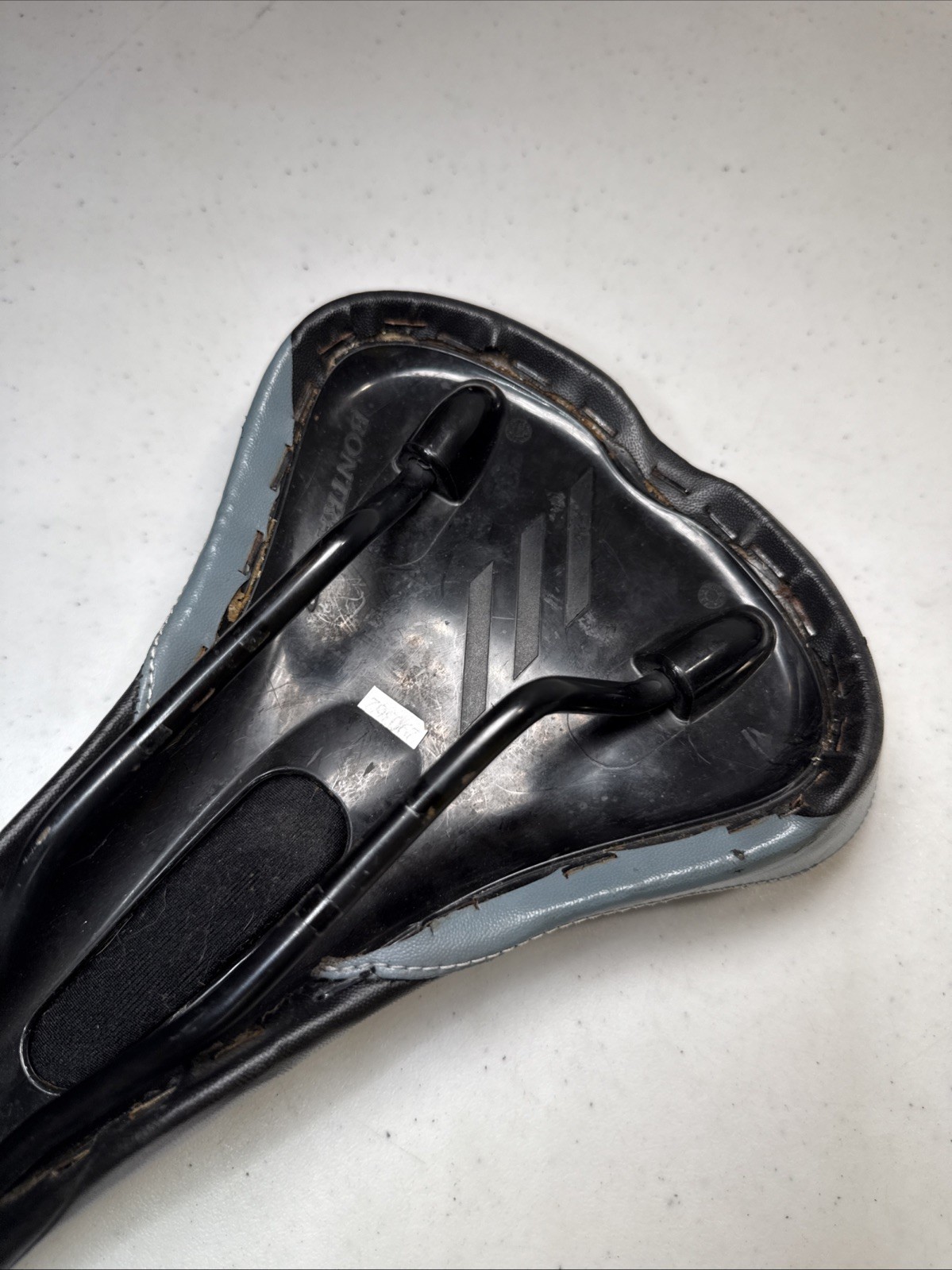 Vintage Bontrager Nebula Saddle 285 mm 170 Mm Wide Hybrid Cruiser Bike