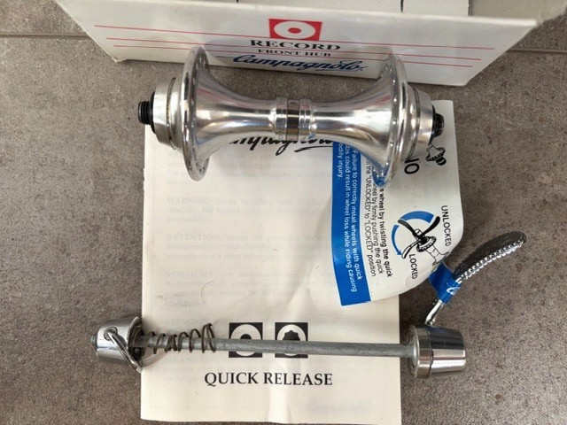 Campagnolo Vintage Record front road hub 32 hole 100mm spacing NIB never built