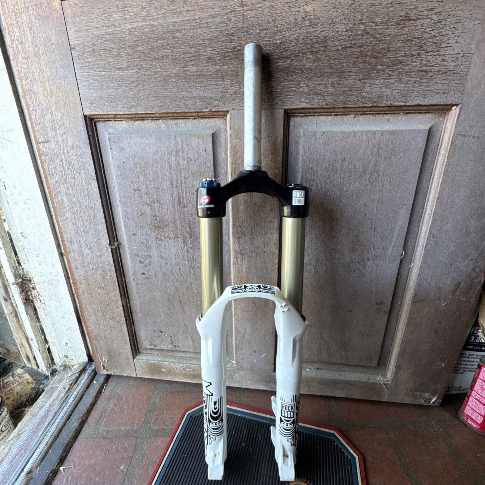 ROCKSHOX TOTEM DOWNHILL MOUNTAIN BIKE FORK 180 MM 1-1/8