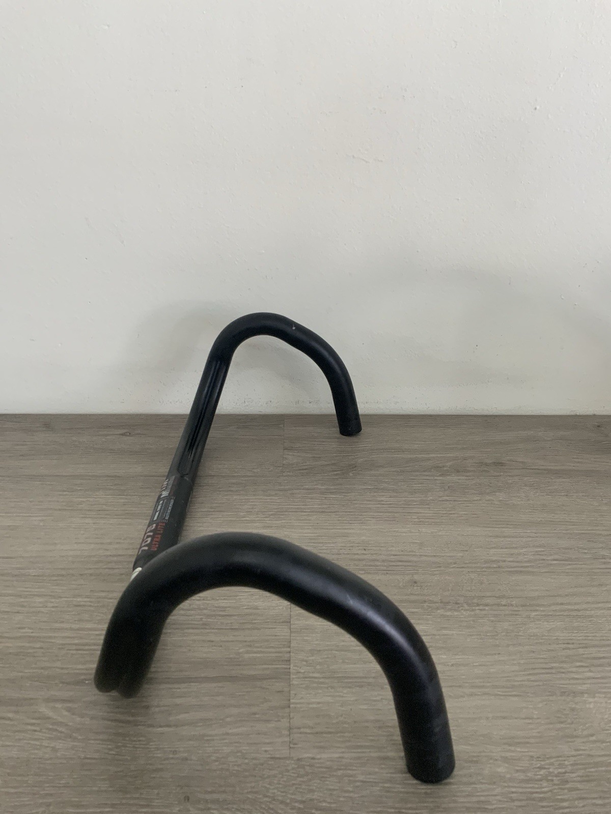 ITM MILLENIUM DROP BARS 41 CM C TO C 228 GRAMS GROOVED ANATOMIC DEEP DROP 160 MM