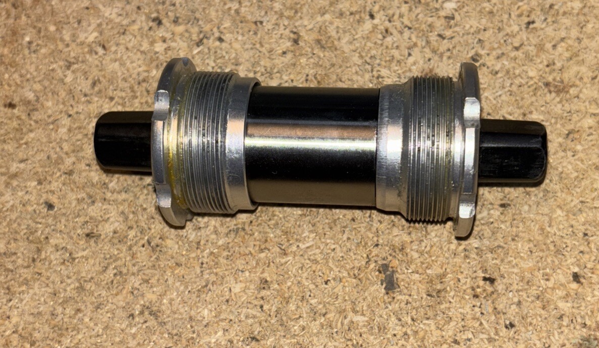 Campagnolo Veloce sealed cartridge Bottom Bracket 111 mm Excellent!