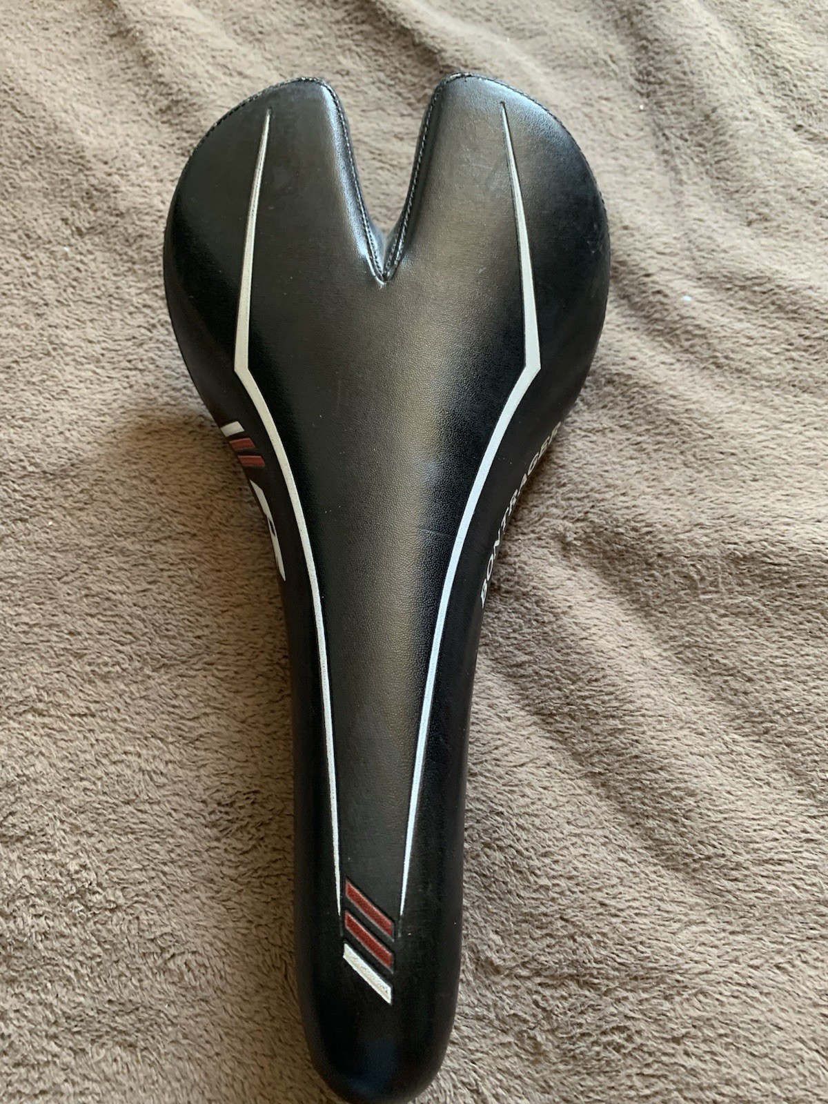Bontrager R Road Mountain Bike Saddle Seat Black, 132mm