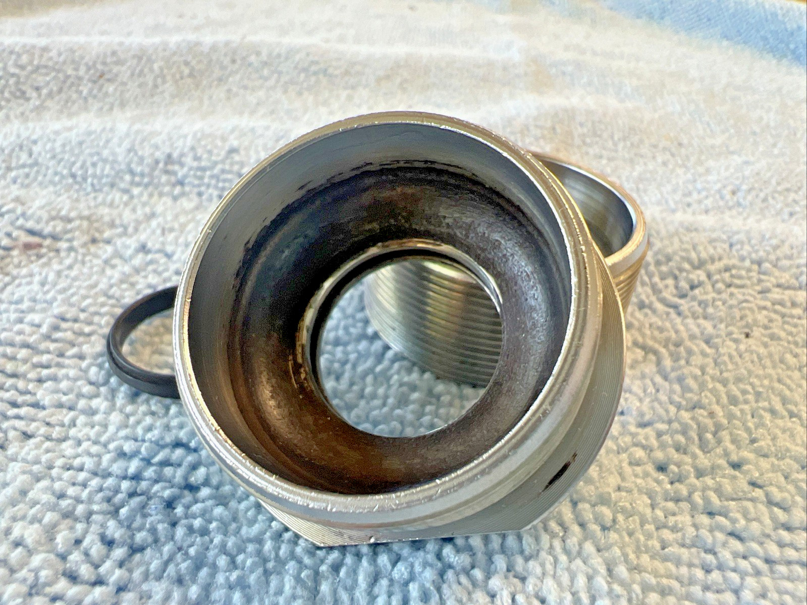 Shimano Deore XT BB-M730 Bottom Bracket – 68 x 122.5MM BSA English
