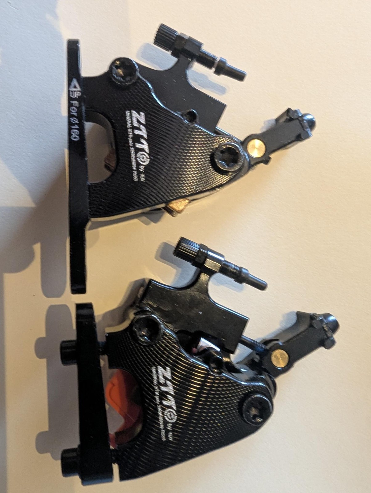 Zitto Disc Brakes Hydraulic Mechanical activation new for Road or Gravel Bikes