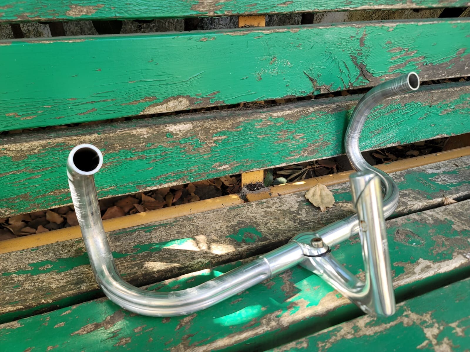 Shimano 105 8 Speed STI Groupset + ITM Handlebar and 3ttt Stem Selle Italia SPX