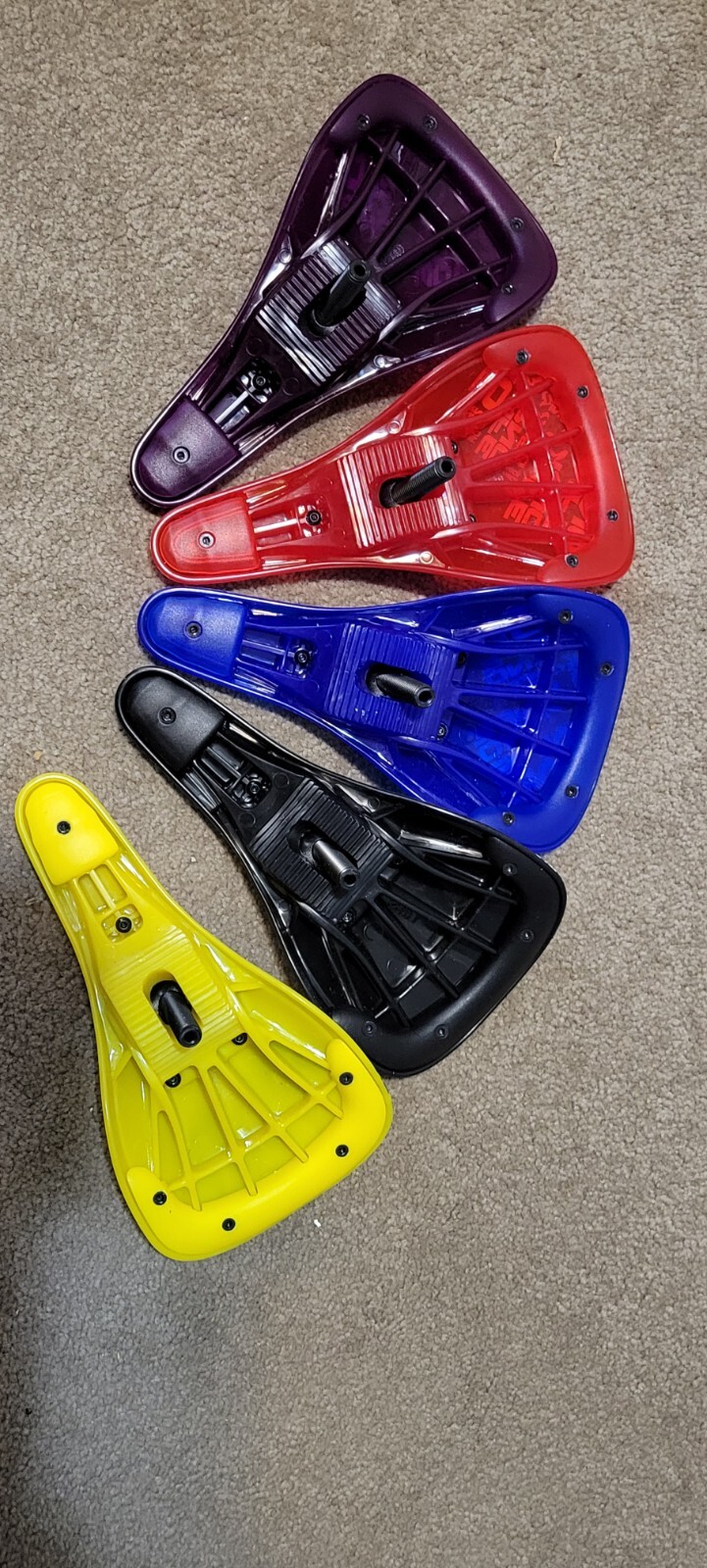 new Inferno Pivotal plastic bmx freestyle race flatland bike seat