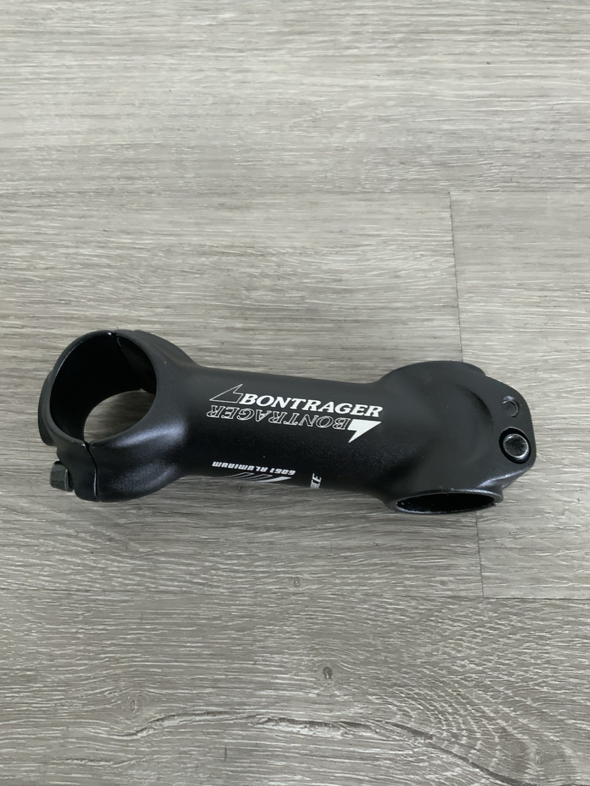 BONTRAGER THREADLESS STEM 100 MM 168 GRAMS 1 1/8 STEERER 31.8 MM CLAMP 7 DEGREE