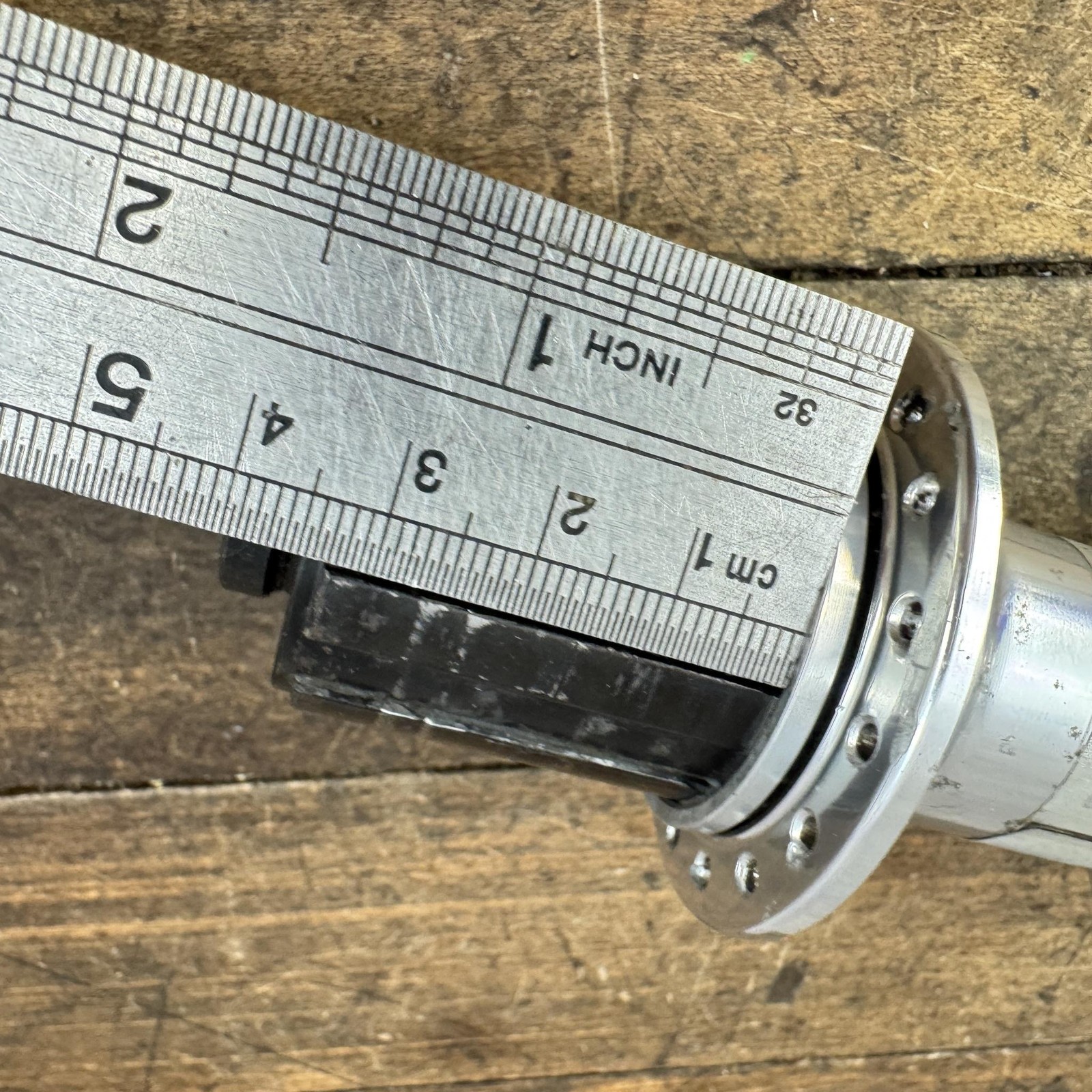 Vintage Shimano Deore XT FH-M737 Rear Hub 32H 135mm 8s MTB QR 90s Silver Japan