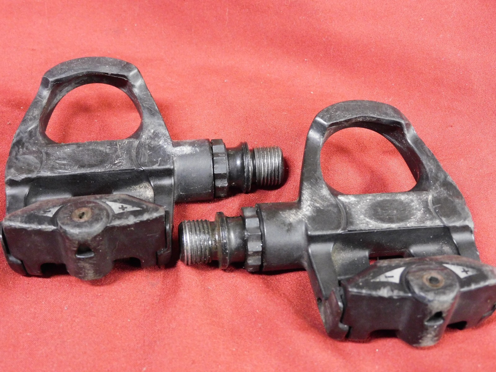 1 Pair Black Unbranded Composite Clipless Pedals 9/16 x 20 NO Cleats 232 grams
