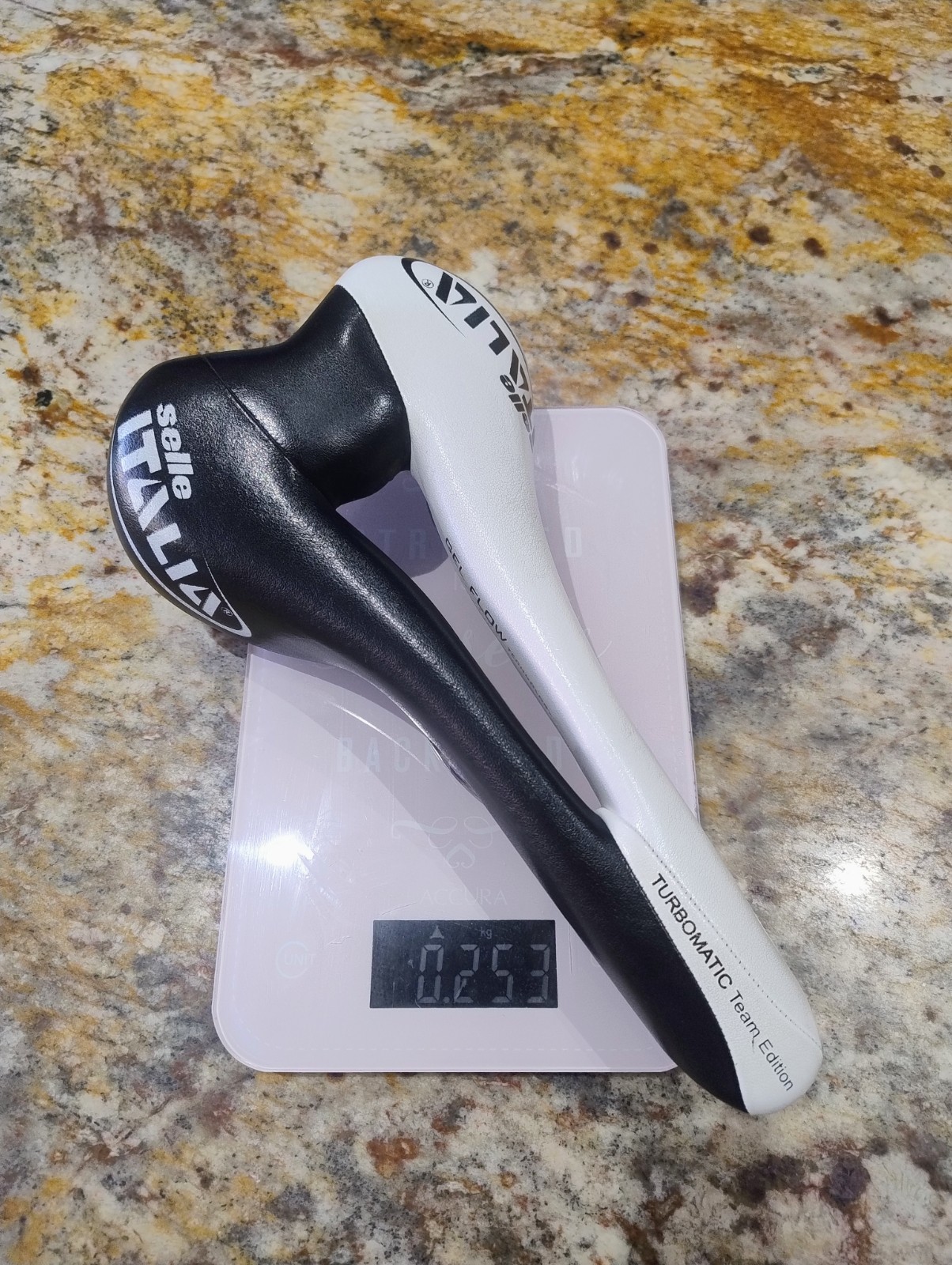 Selle Italia Turbomatic Team Edition Gel Flow bike saddle/seat. Carbon Rails