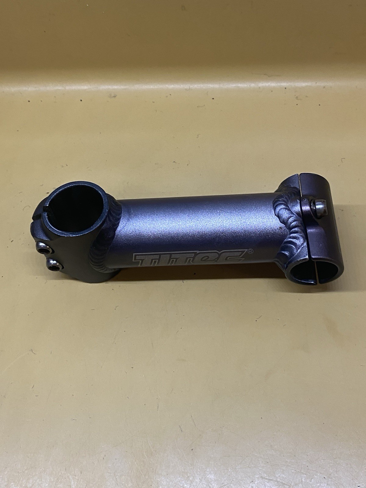 Gray Titec 120mm x 25.4 x 0* x 1-1/8″ Aluminum Threadless Stem